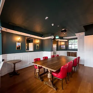 Hotel The Mitre By Innkeeper's Collection