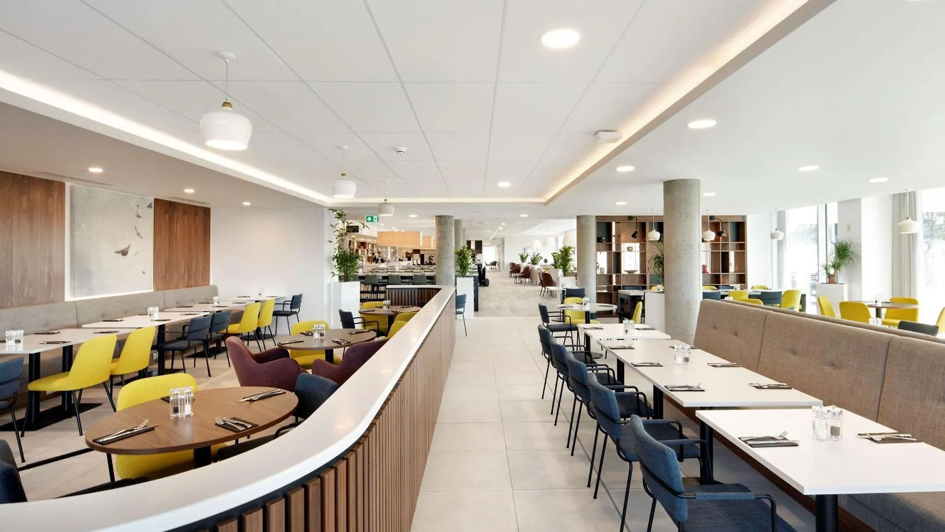 Hampton By Hilton London Stansted Airport Hotel Stansted Mountfitchet