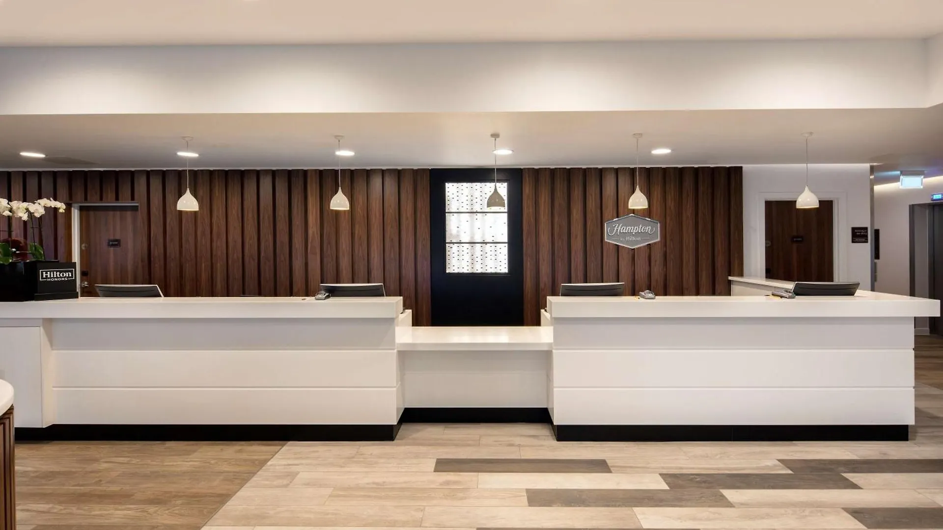 Hampton By Hilton London Stansted Airport Hotel Stansted Mountfitchet 3*,  United Kingdom