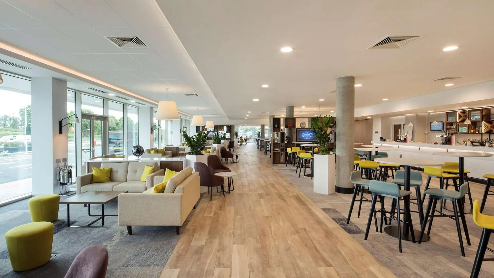 Hampton By Hilton London Stansted Airport Hotel Stansted Mountfitchet