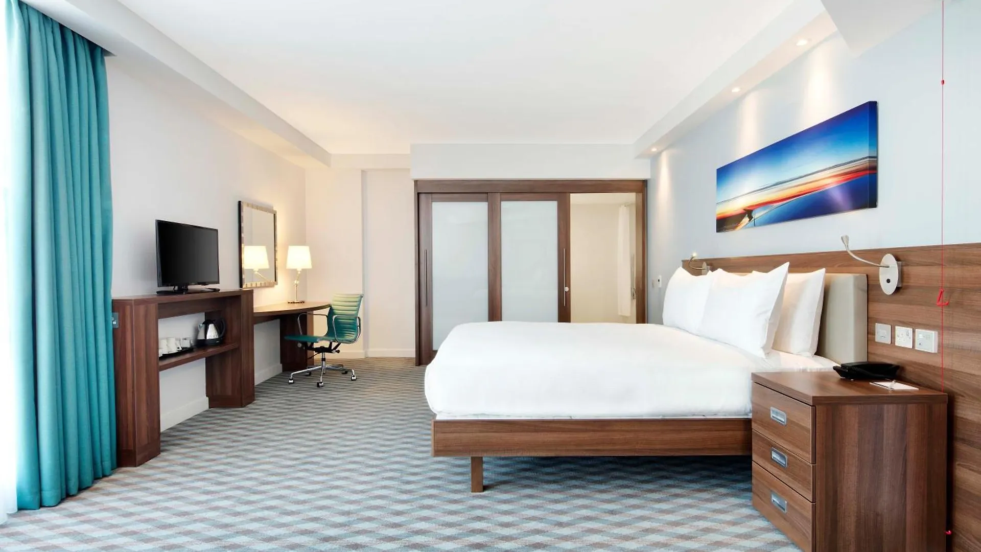 Hampton By Hilton London Stansted Airport Hotel Stansted Mountfitchet
