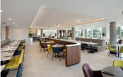 ***  Hampton By Hilton London Stansted Airport Hotel Stansted Mountfitchet United Kingdom